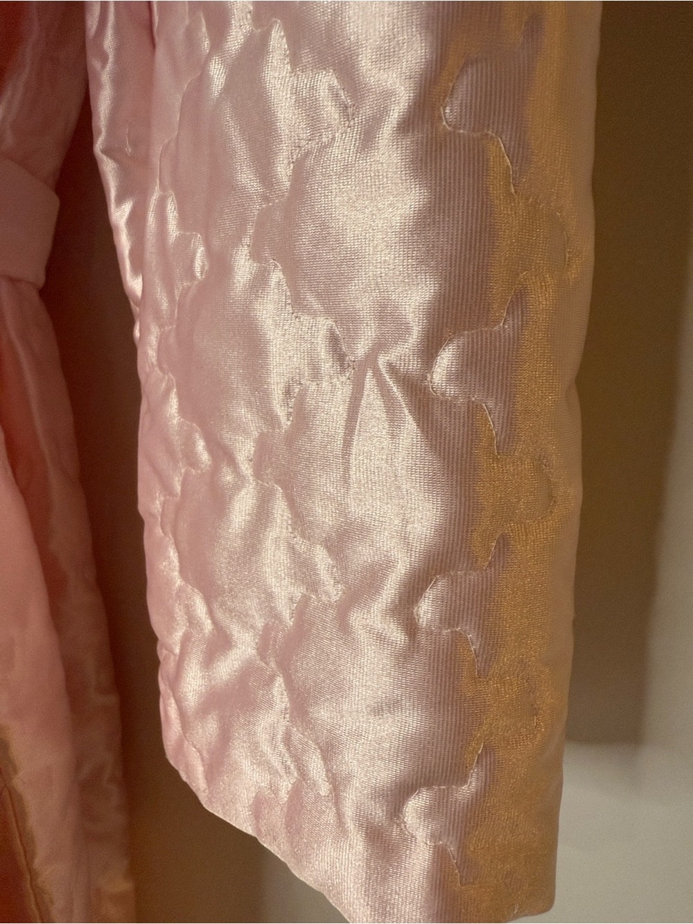 Vintage Cozy Quit Pink Robe - Picture 9 of 9